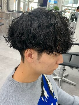 ジーニー 本厚木(Genie) 波巻きスパイラルパーマ/ハイライト/マッシュパーマ/ウルフ