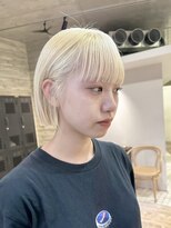 ヲタク(wotaku.)&nbsp;ホワイトブロンドケアブリーチトリプルカラー抜きっぱなしボブ