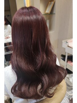 プアメリア 名古屋(Puamelia) ケラスターゼ レイヤーカット ケアブリーチ ダブルカラー ボブ