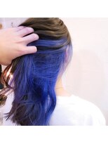 ログ(L.O.G)&nbsp;【圧倒的モテ髪】カット+インナーカラー+トリートメント【那覇】