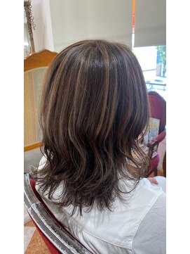 ヘア ヴァーゴ(Hair vago) 筋感しっかりハイライト