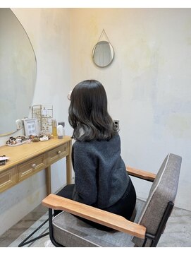 アールファイブ ショウナンダイ(R-5 shonandai) ミニウルフ/チェリーブラウン/ホワイトグレージュ[湘南台]