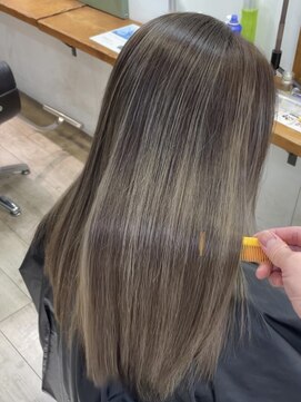 アップ(A+hair) 髪質改善ハイライト40代50代グレイカラー白髪染め白髪ぼかし