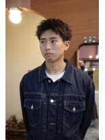 エディ(Edy)&nbsp;メンズスパイキーショート刈り上げツイストピンパーマ眉毛カット