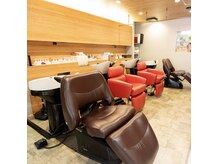 アウラニヘアーリゾート(AULANI Hair Resort)の雰囲気（最新のフルフラットのシャンプ台♪[日野/日野駅/豊田/八王子]）