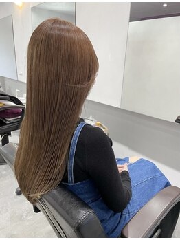 エーティーピー オリジナルテイスト(ATP original taste)の写真/松山エリア屈指の縮毛矯正特化店が提案する髪質改善で、潤いに満ちた憧れのストレートヘアへ☆