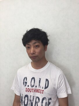 ビーイング(Be-iNG) 2セクション大きなカールで強いパーマ。