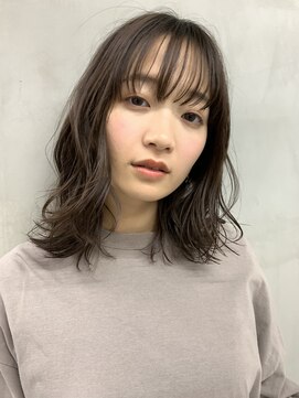 ミィ 表参道(mee.) 【mee.】ブチ ゆるパーマミディアム 表参道
