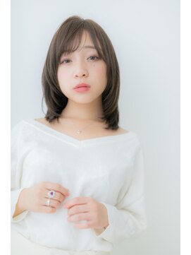 カバーヘア ブリス 上尾西口店(COVER HAIR bliss) グレーベージュ斜めバング前下がりワンカールY上尾20代30代40代