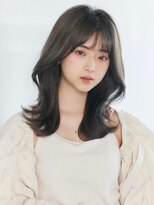 流れる顔まわりカット×韓国ヘア 7トーン 暗め透明感ツヤカラー