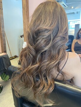 ティータ(teeta) レイヤースタイル