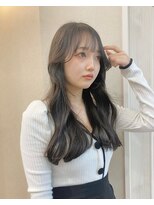 ローレン(Lolen.)&nbsp;☆韓国風顔周りカット＋切りっぱなし　sayuri