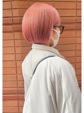 ロジッタ(ROJITHA) 【ROJITHA表参道原宿】ピーチピンク×スッキリボブ