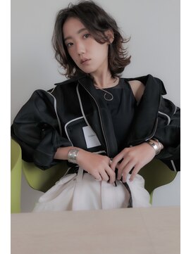 イフ ヘアーサロン(if... hair salon) ジェンダーレスなミディアムウルフ