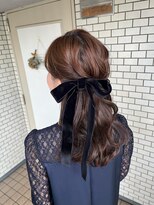 フェリーチェ(Felice)&nbsp;ハーフアップ　ヘアセット　ベロアリボン　お呼ばれヘアセット