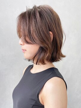 アイティーバイアルバム 北千住店(IT by ALBUM) ベージュボブ_ピンクブラウン切りっぱなしボブ_ba473721