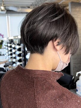 シャロン(SHARON) 【SHARON 原宿】20代30代40代 人気 ハンサムショートヘア