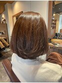 明るい白髪染めイメチェン外ハネボブヘッドスパ