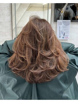 レイ(Lay.) 【代表内堀】ミディアムハイレイヤー