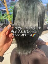 アース 武蔵境店(HAIR & MAKE EARTH) 赤みを消して、透明感をプラス。洗練のニュアンスカラー。 
