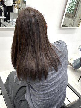 ディジョン 自由ヶ丘(Dijon) 韓国顔まわりレイヤーカットグレージュオリーブベージュブラウン