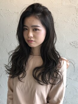 ヘアーメイク ロジック(hairmake LOGIC)の写真/【カット+アディクシーカラー+水トリートメント¥9500】バランスを見極めたカットで顔周りの印象を変える♪