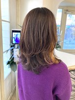 アミュレ(Amule)&nbsp;イメチェンインナーカラーくびれ外ハネレイヤー40代梅ヶ丘美容室