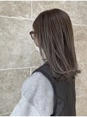 グレージュ×グラデーション