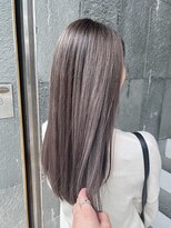 アクルヘアーバイテソロ(AKUR hair by tesoro)&nbsp;シルバーグレージュ