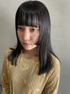 デイウィズアウトエニシング(Day without Anything) 顔まわりデザインカット