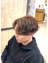 エッジ(EDGE)&nbsp;メンズ波巻きスパイラルパーマ刈り上げマッシュスタイル