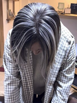 ブレイズヘアー(BLAZEhair) 【脱プリン】ホワイトグレージュバレイヤージュ×ブリーチ2回