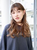 エムスラッシュフィール 東戸塚(M.SLASH FIEL)&nbsp;オン眉/細めハイライト/ゆるカール/レイヤーカット/FIEL東戸塚