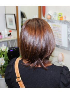 イシハラ(Ishihara) シャギーグラデーションカット