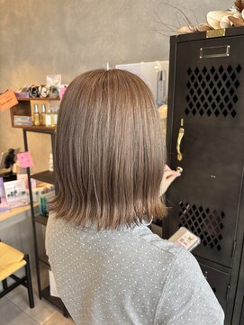 アチーブリス(achieve Liss) ハイトーンベージュ