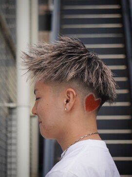 ボイス(VOICE) 白メッシュ ツイスト ハート