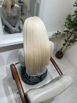 カリーナ(CARINA)&nbsp;成人式のオススメ◎ホワイトブロンド