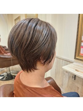 ヘアーズ ロッソ(hair's ROSSO) 大人ショート×ナチュラル艶ブラウン