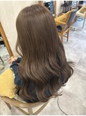 ヘーゼルベージュ