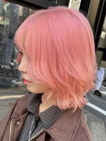 プネル(punel)&nbsp;原宿　ピンクベージュ ベビーピンク くびれボブハイトーンカラー