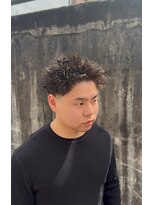 エレベート(Elevate) スパイキーショートピンパーマテーパーフェード