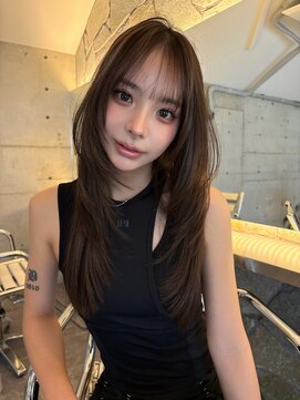 サイン 渋谷(SIGN) 20代30代トレンドなレイヤーカットハッシュカットレイヤーボブ