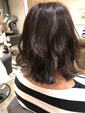 ネオアトリウム(neo atrium) ラベンダーアッシュのインナーカラー【網野】