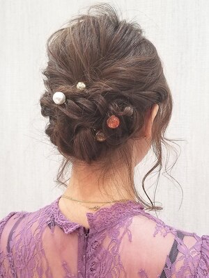 【ヘアセット￥2500】何回も使える！結婚式,二次会,デート等、可愛い褒められヘアでお出かけ♪心斎橋