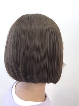 アメイジングヘアー 中沢店(AMAZING HAIR) 【AMAZING HAIR中沢店/鳥越】アッシュベージュ×スッキリボブ