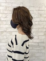 アン ココン(un.cocon) 【un.cocon吉祥寺】揺れ動くウルフカット ♪