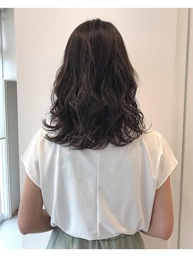 ビレア 尾張旭店(BELEA) 【BELEA尾張旭】上品なコントラストハイライトカラー