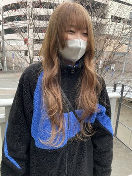 ツイギー 宮西店(TWiGGY) ミルクティーベージュ/ブリーチカラー/波巻き