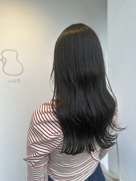 ハロウ オリーブカラー