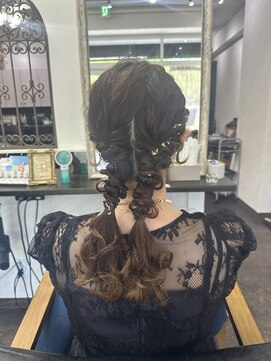 リベルテ(LIBERTE) かぶらないツインアレンジ